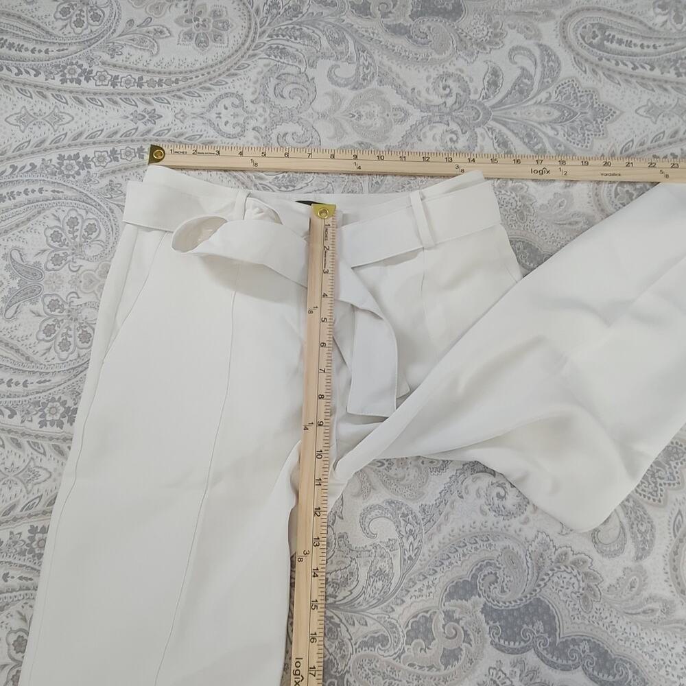 Polished chic career look Ann Taylor trousers ivory Size 2 Career boardroom - Picture 5 of 8